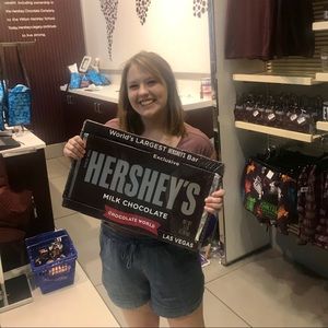 Meet your Posher, Karlie